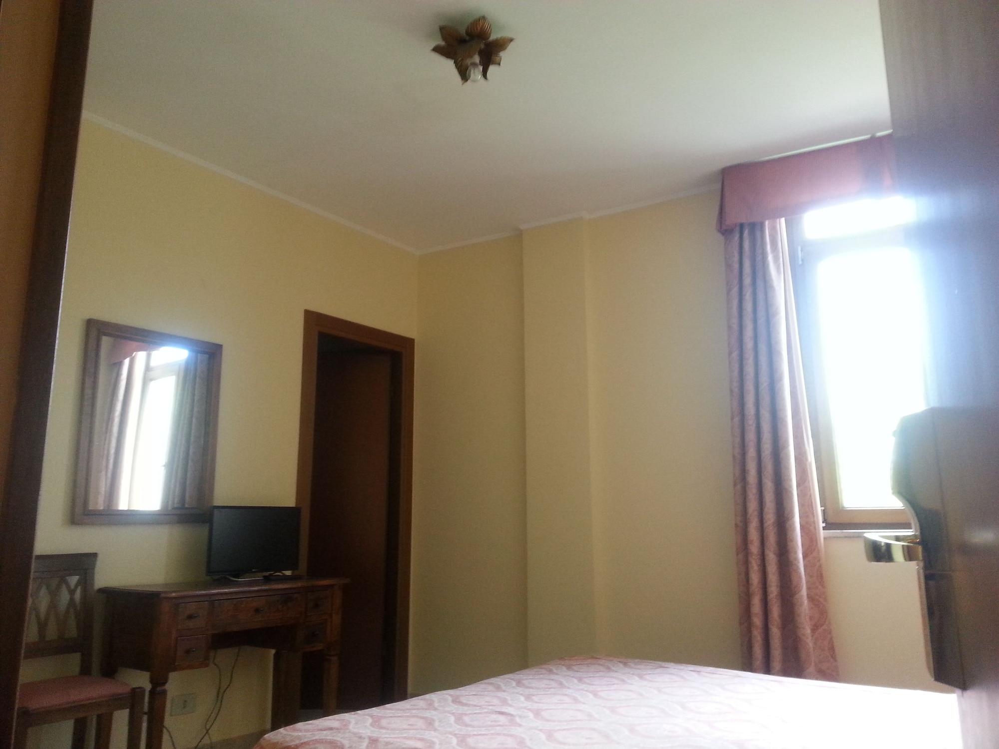 Hotel Tempio Di Apollo Rome Luaran gambar