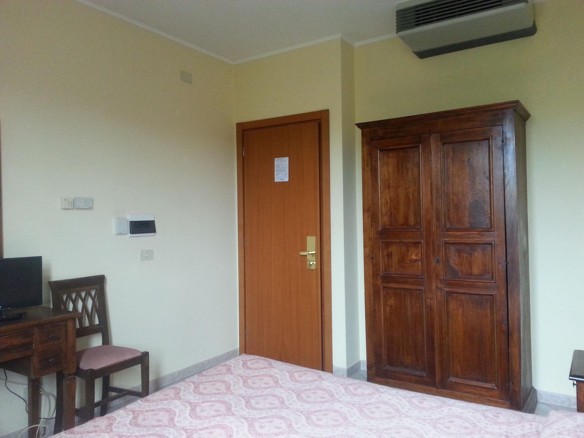 Hotel Tempio Di Apollo Rome Luaran gambar